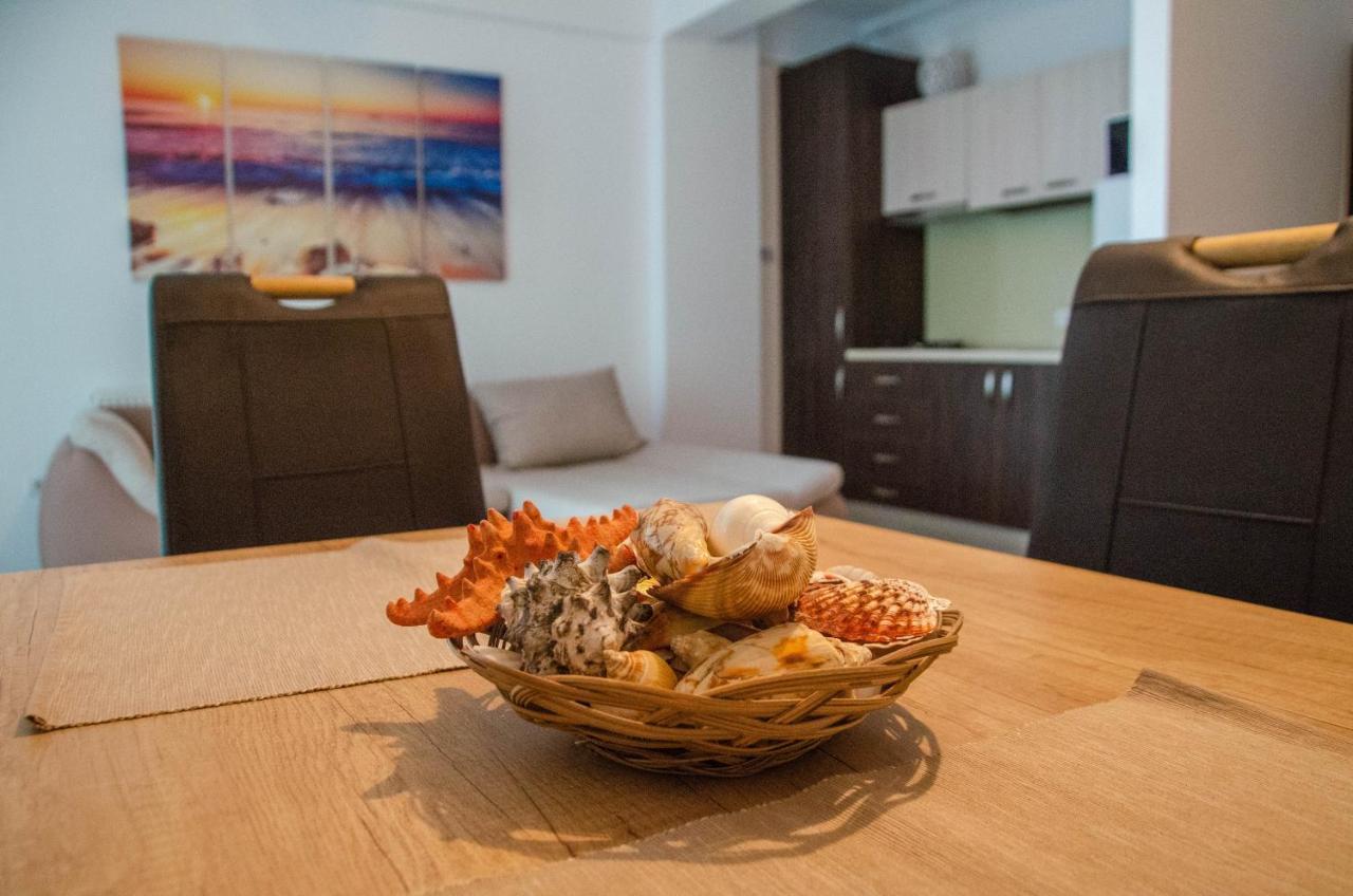 Velvet Residence นาโวดาริ ภายนอก รูปภาพ