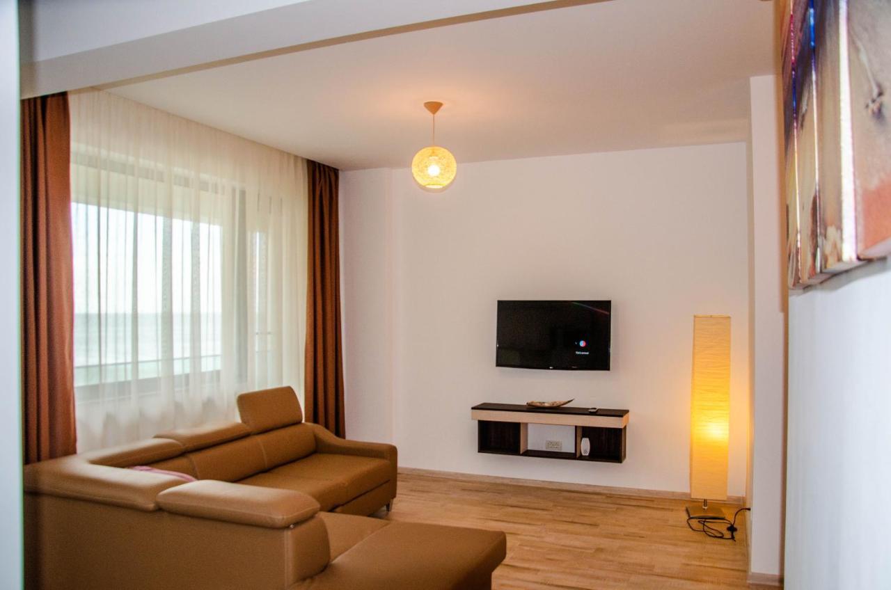 Velvet Residence นาโวดาริ ภายนอก รูปภาพ