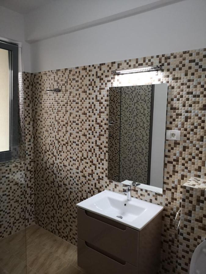 Velvet Residence นาโวดาริ ภายนอก รูปภาพ