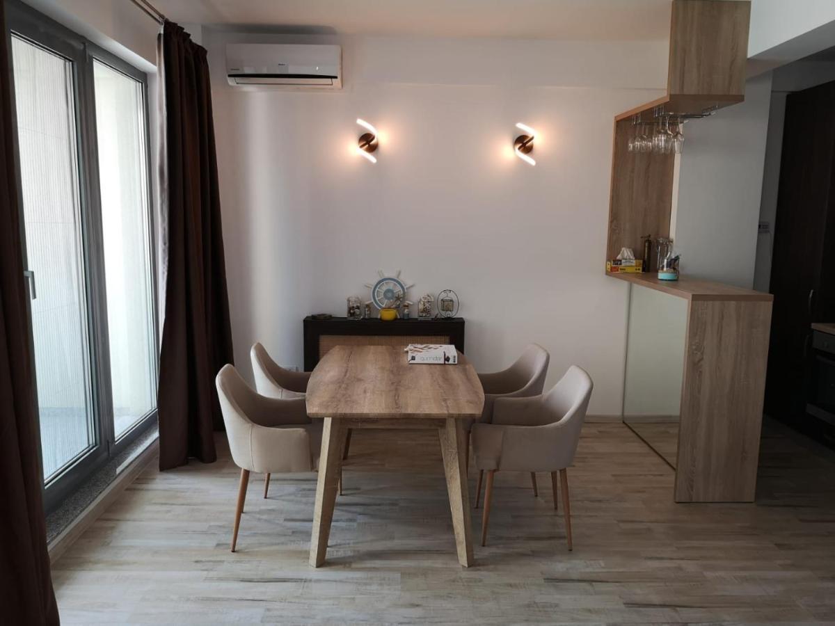 Velvet Residence นาโวดาริ ภายนอก รูปภาพ