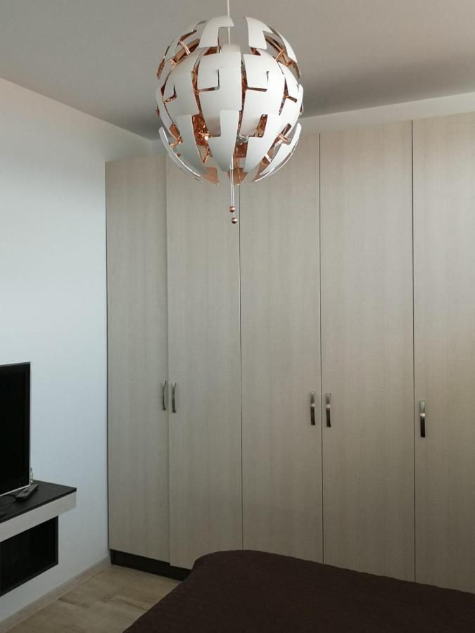 Velvet Residence นาโวดาริ ภายนอก รูปภาพ